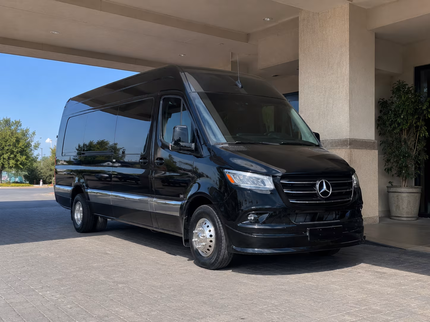 Alexandria Airport Shuttle & Transportation group transportation